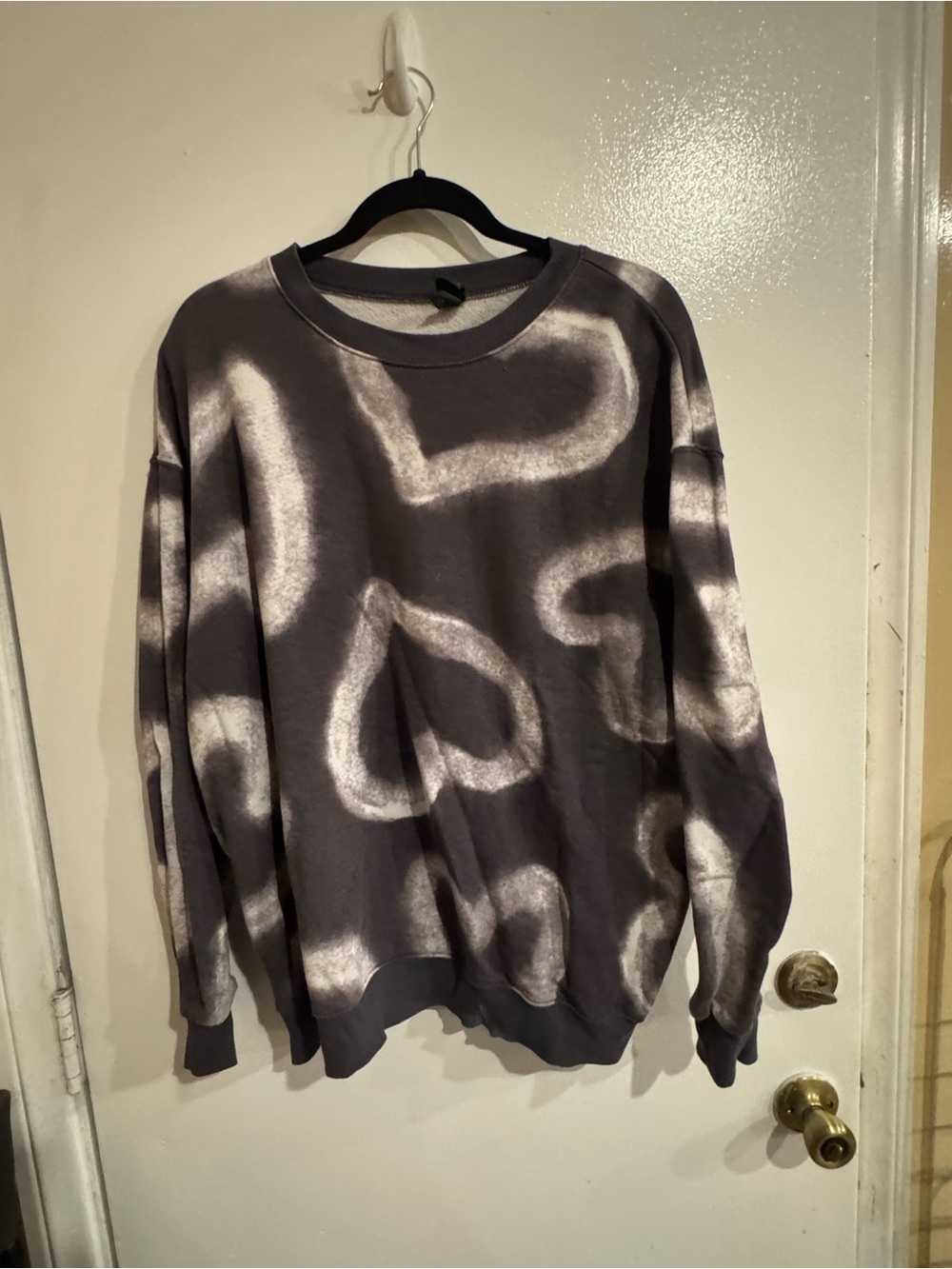 wild fable Gray Crewneck Sweater with White Heart Tie-Dye